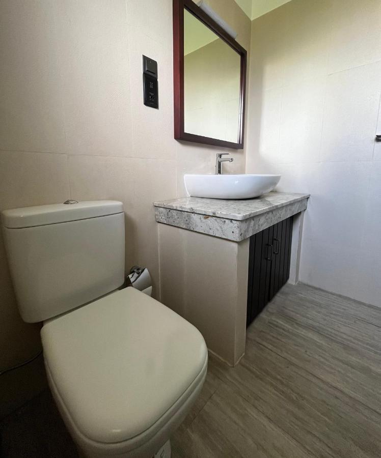Driftwood Villa Pamunugama 외부 사진
