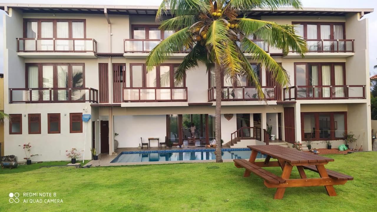 Driftwood Villa Pamunugama 외부 사진